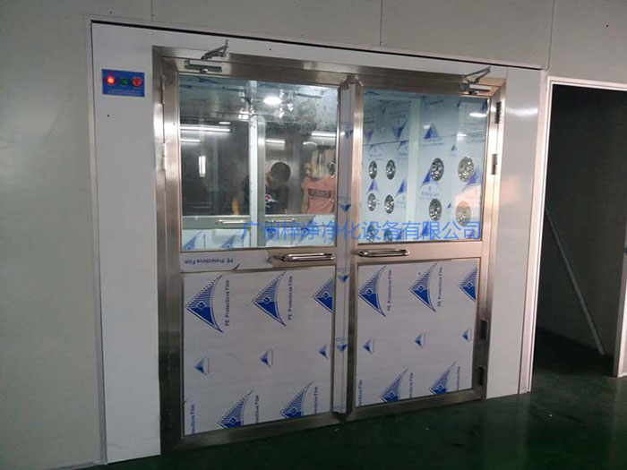 根據您的需求，可以訂做T形、L形、Z形、U形等各種形狀大小，不同材質的貨淋室。